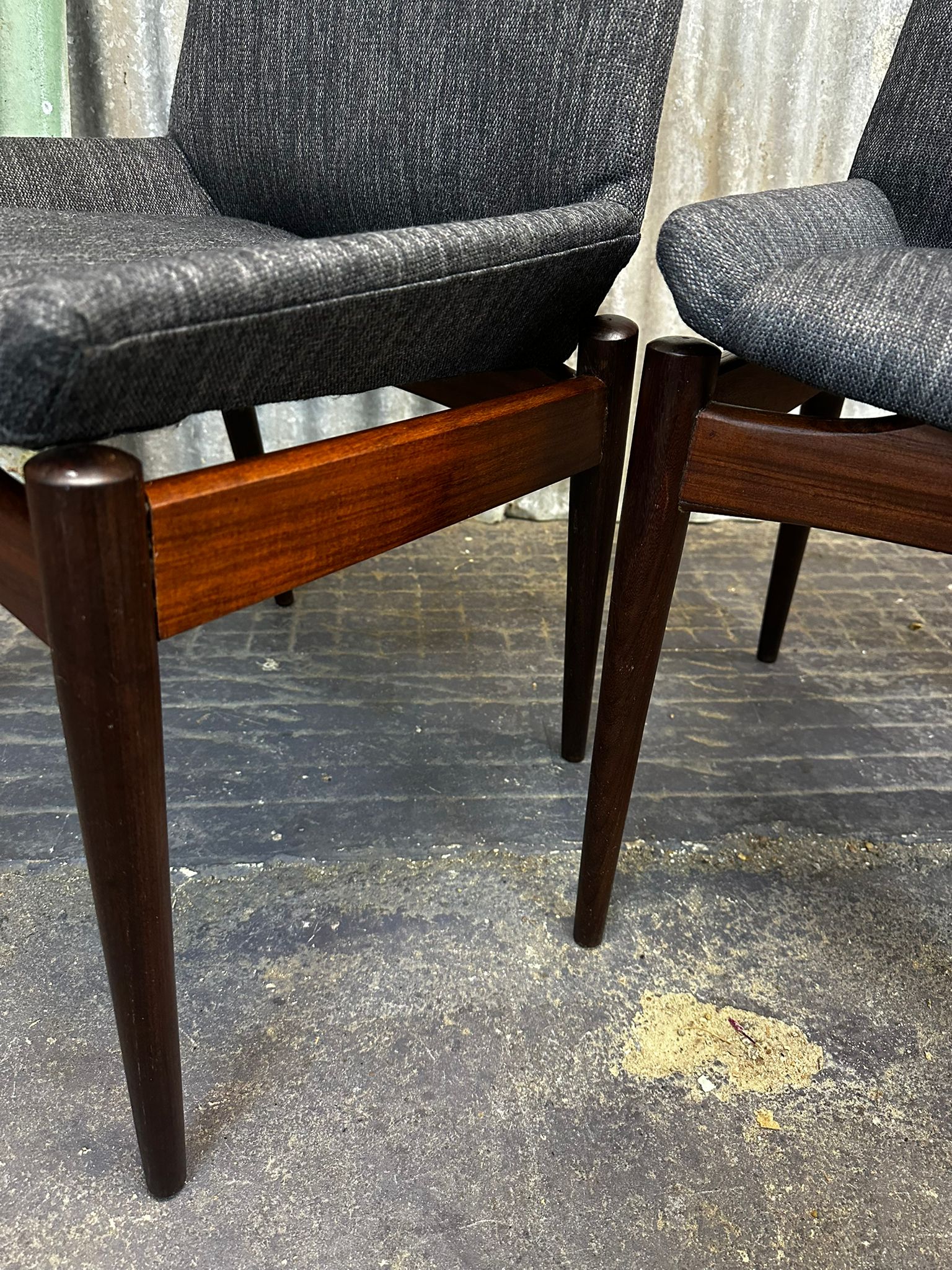 Mid century Dining Chairs by Robert Heritage