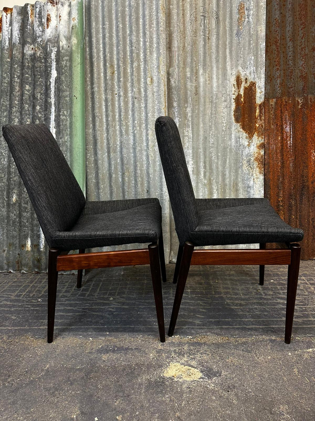 Mid century Dining Chairs by Robert Heritage